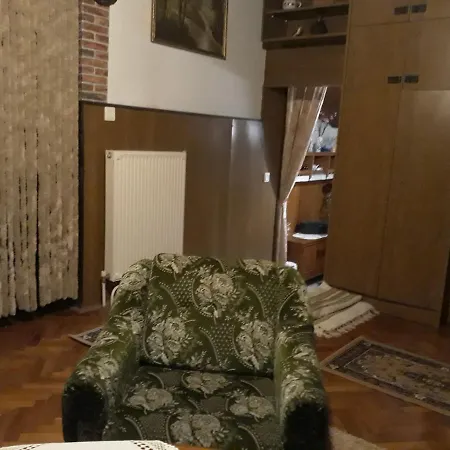 Szanti Apartman Апартаменты