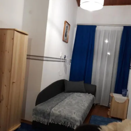 Szanti Apartman Апартаменты Балатонедерич